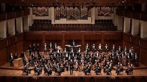 tutti music definition: In the intricate tapestry of orchestral compositions, tutti music, often referred to as full orchestra playing, stands out as the pinnacle of ensemble performance.